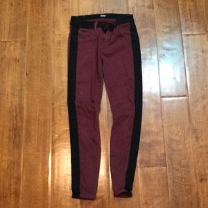 Hudson maroon/black skinny jeans